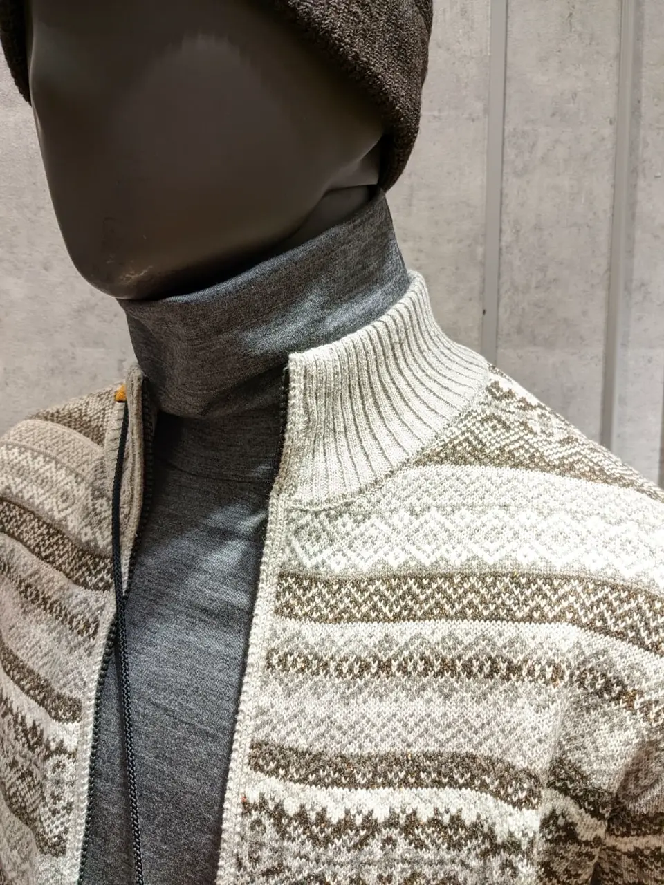 JOSEPH ABBOUD 大久 コーディネート画像