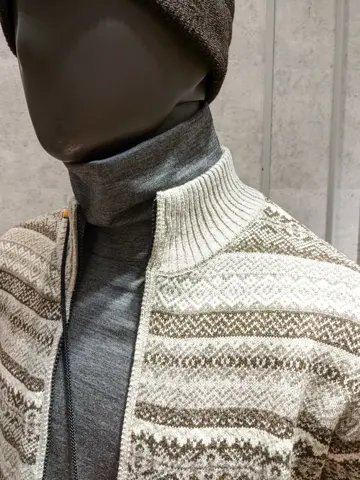 JOSEPH ABBOUD 大久 コーディネート画像