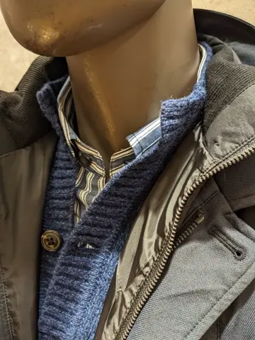 JOSEPH ABBOUD 大久 コーディネート画像