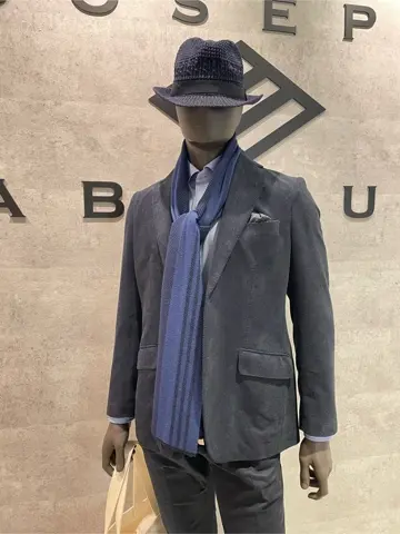 JOSEPH ABBOUD 東　 コーディネート画像