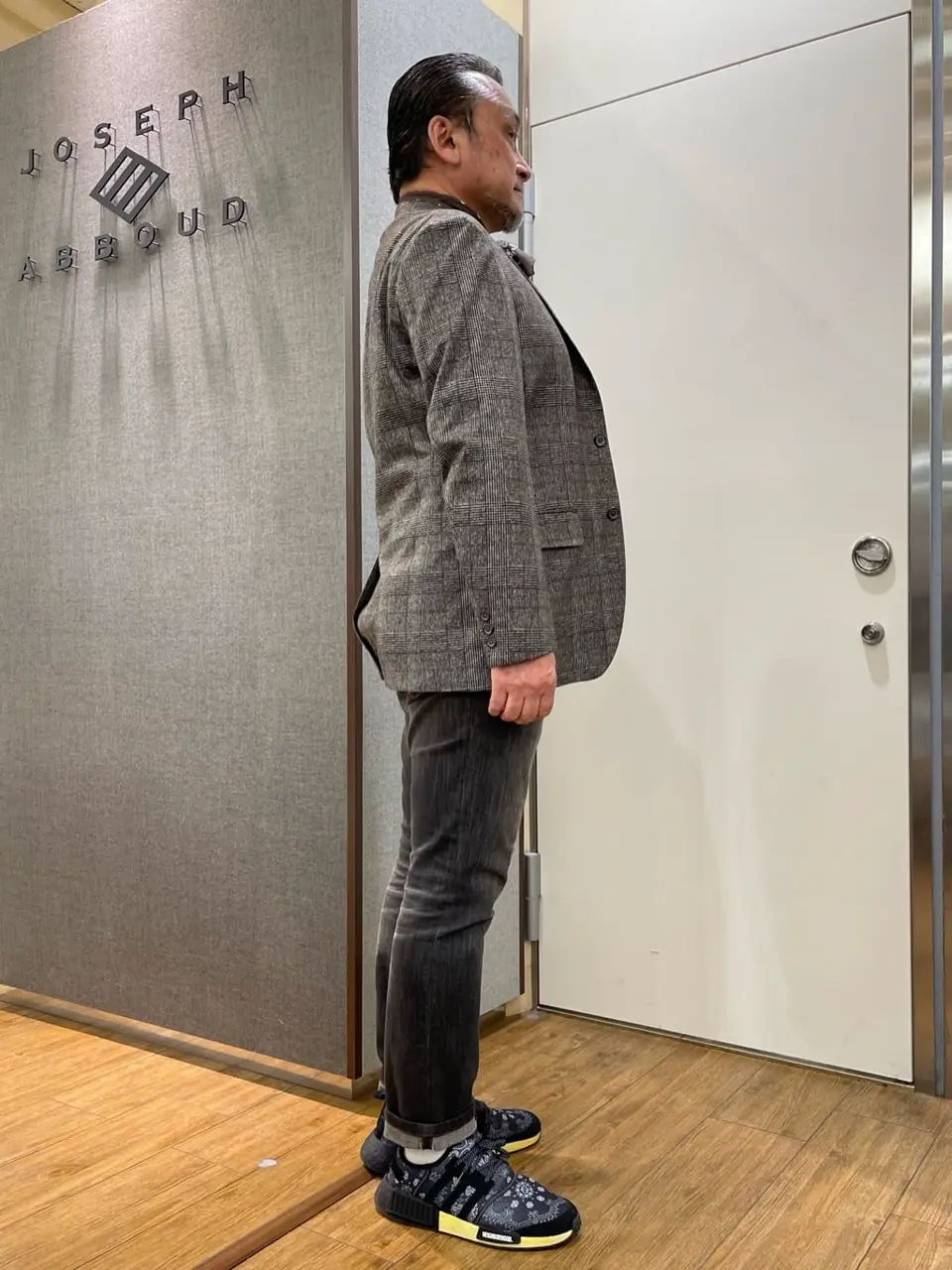 JOSEPH ABBOUD 辰見 コーディネート画像