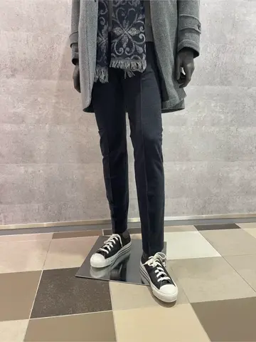 JOSEPH ABBOUD 東　 コーディネート画像