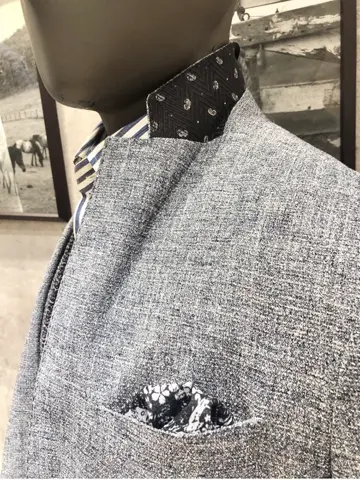 JOSEPH ABBOUD 二澤 コーディネート画像