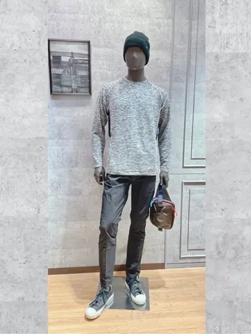 JOSEPH ABBOUD 二澤 コーディネート画像