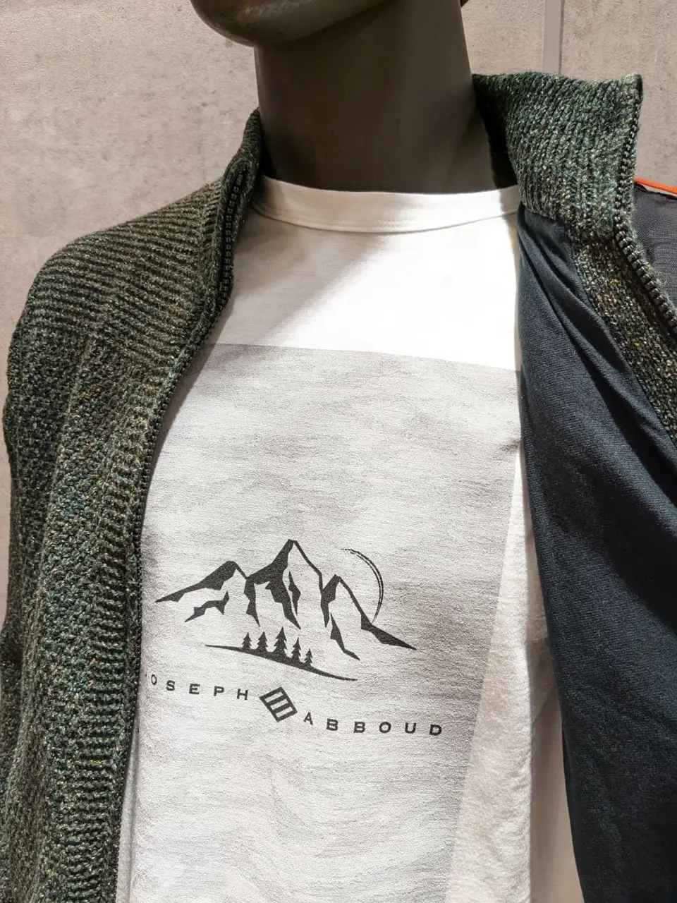 JOSEPH ABBOUD 大久 コーディネート画像