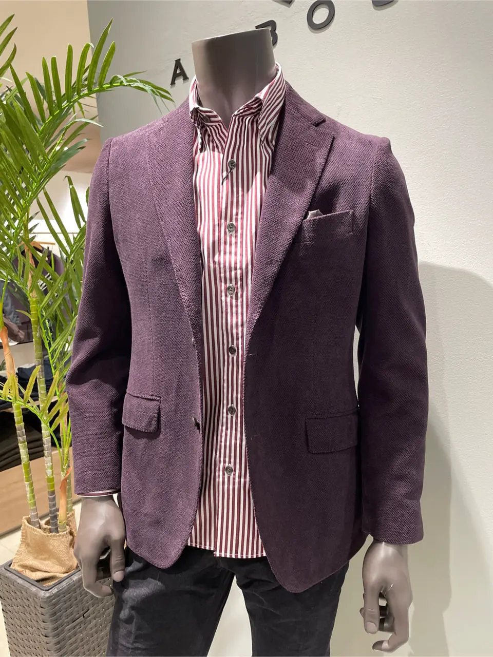 JOSEPH ABBOUD 伊津野 コーディネート画像