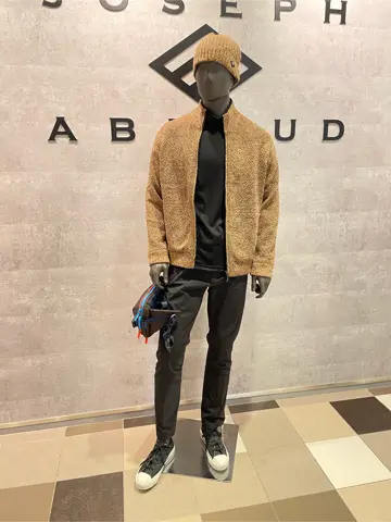 JOSEPH ABBOUD 東　 コーディネート画像