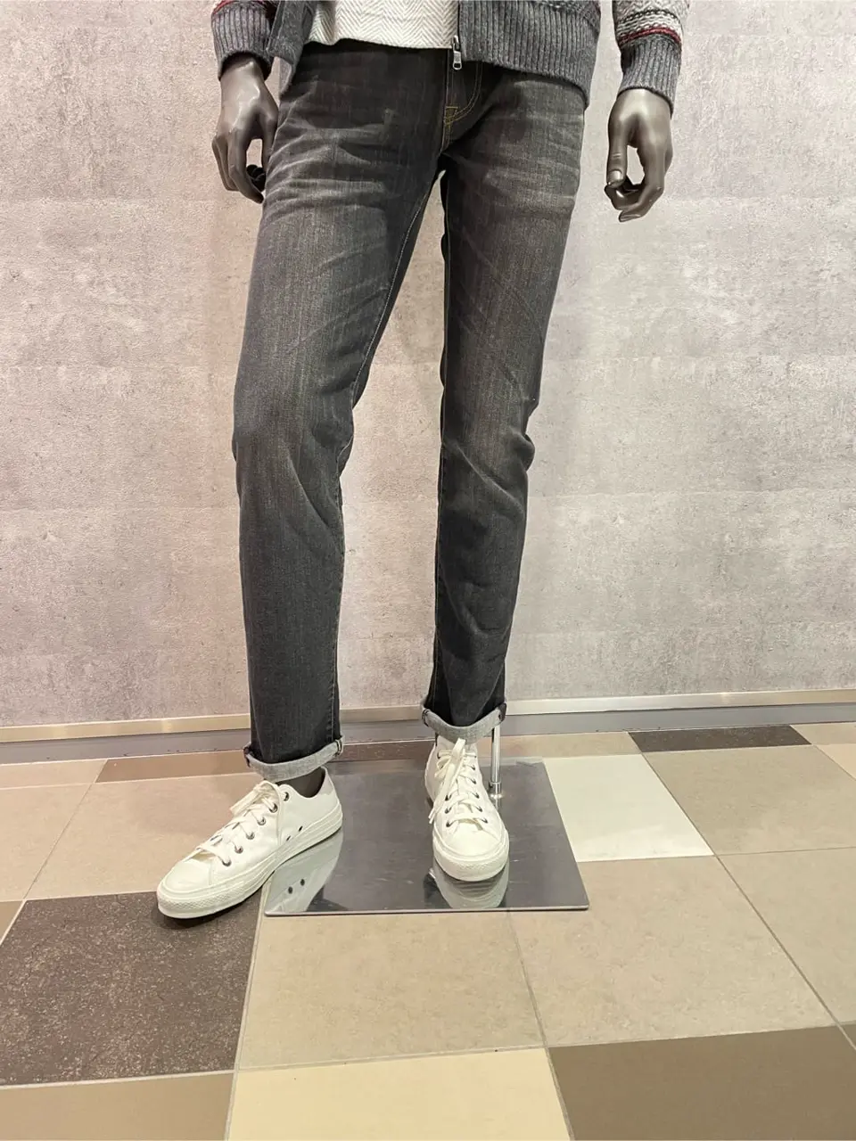 JOSEPH ABBOUD 東　 コーディネート画像