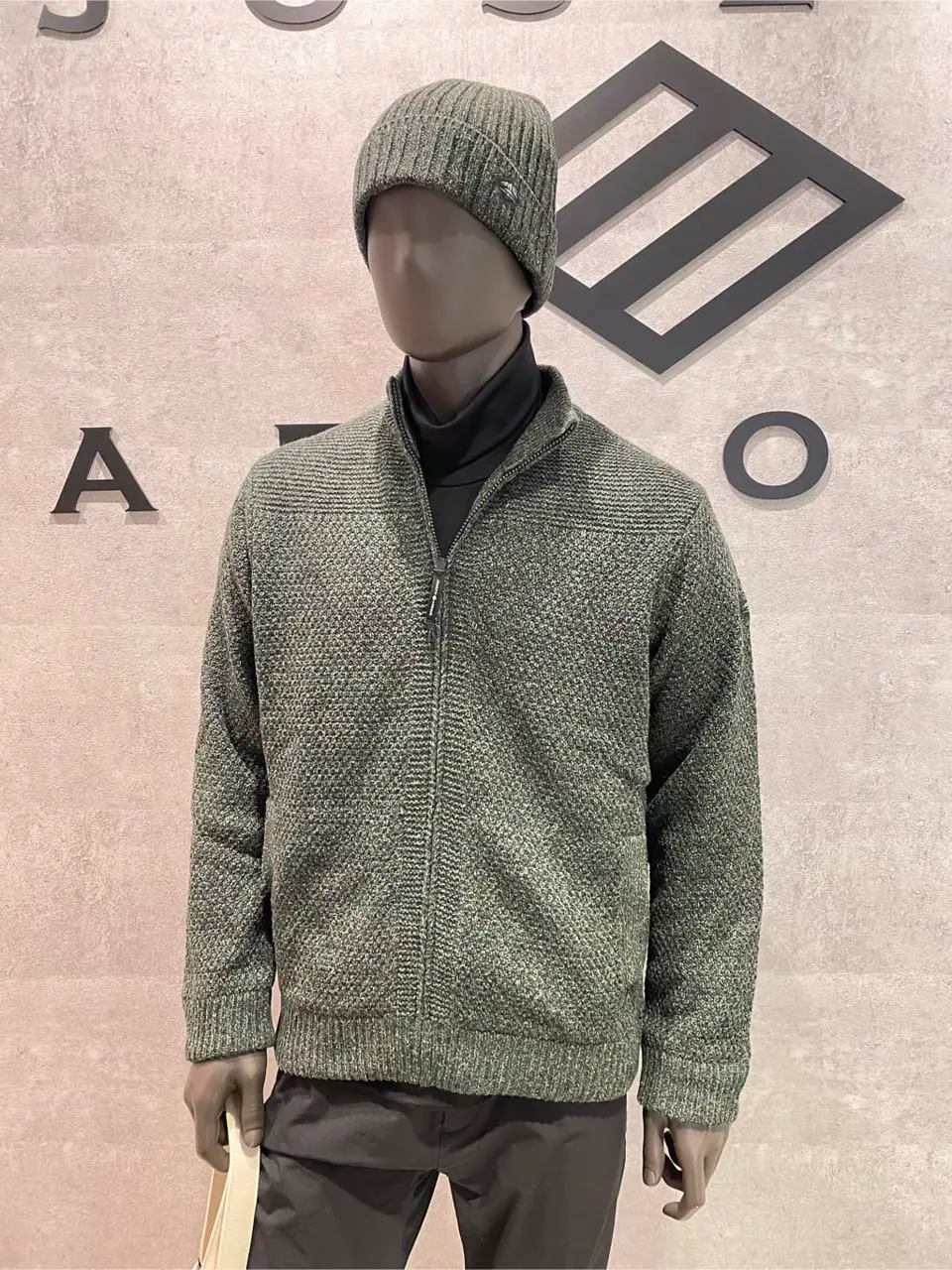 JOSEPH ABBOUD 東　 コーディネート画像