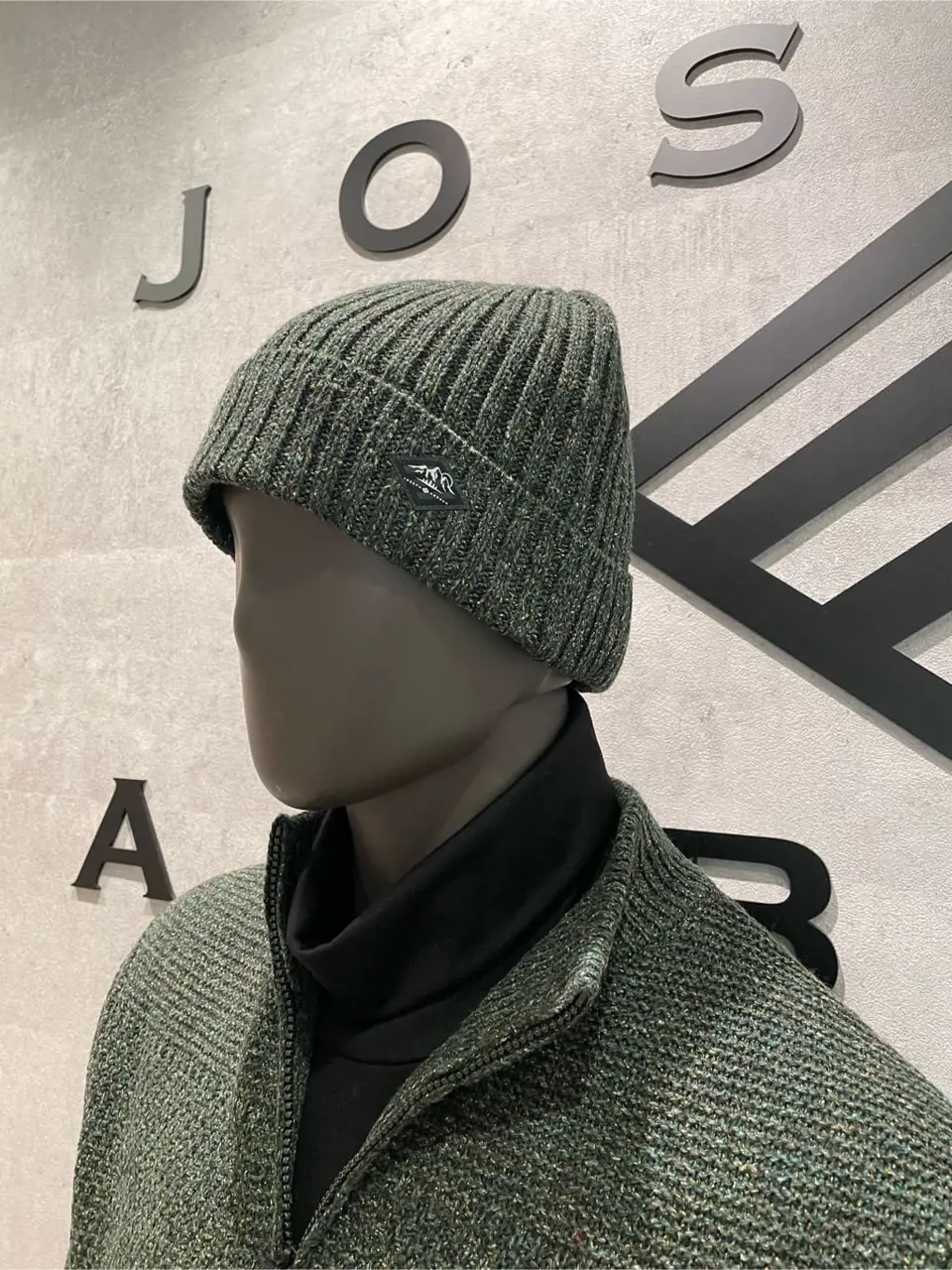 JOSEPH ABBOUD 東　 コーディネート画像