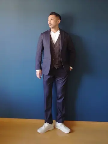 JOSEPH ABBOUD 安東 コーディネート画像