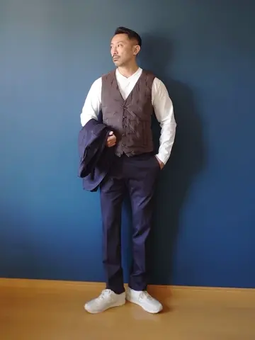 JOSEPH ABBOUD 安東 コーディネート画像