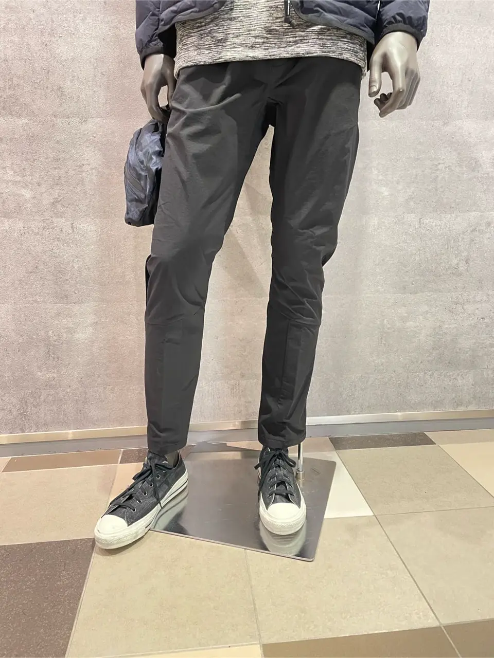 JOSEPH ABBOUD 東　 コーディネート画像