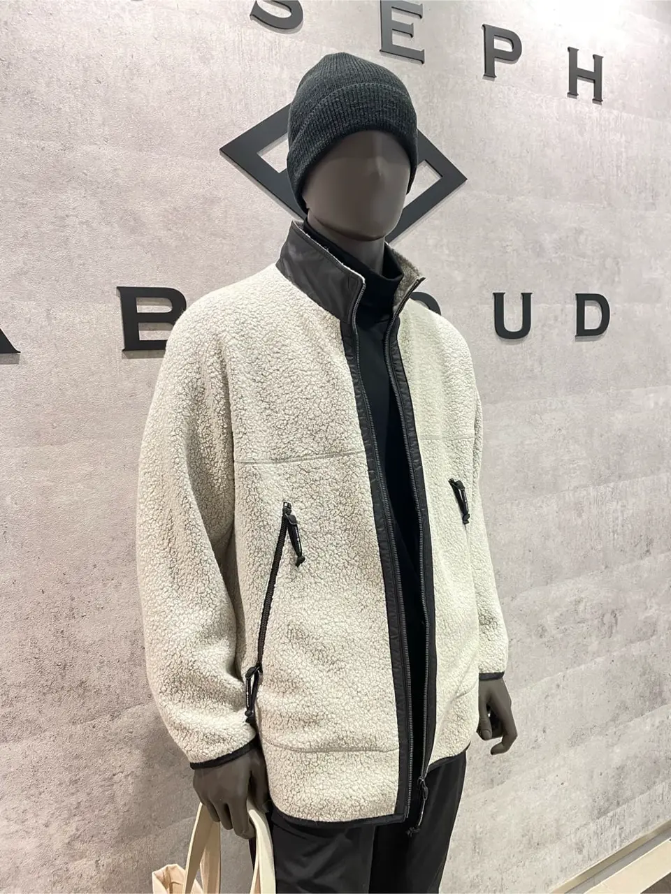 JOSEPH ABBOUD 東　 コーディネート画像