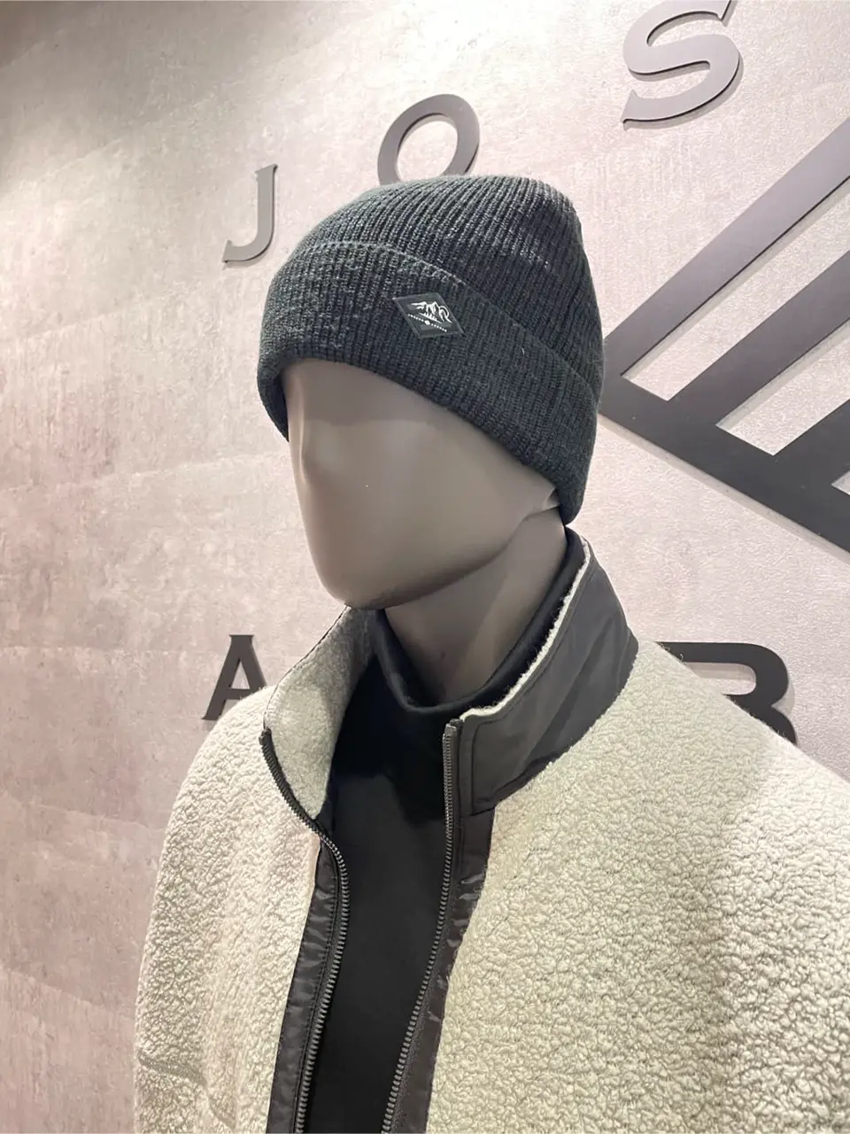 JOSEPH ABBOUD 東　 コーディネート画像