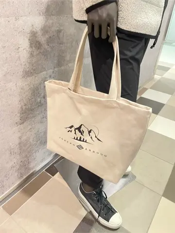 JOSEPH ABBOUD 東　 コーディネート画像