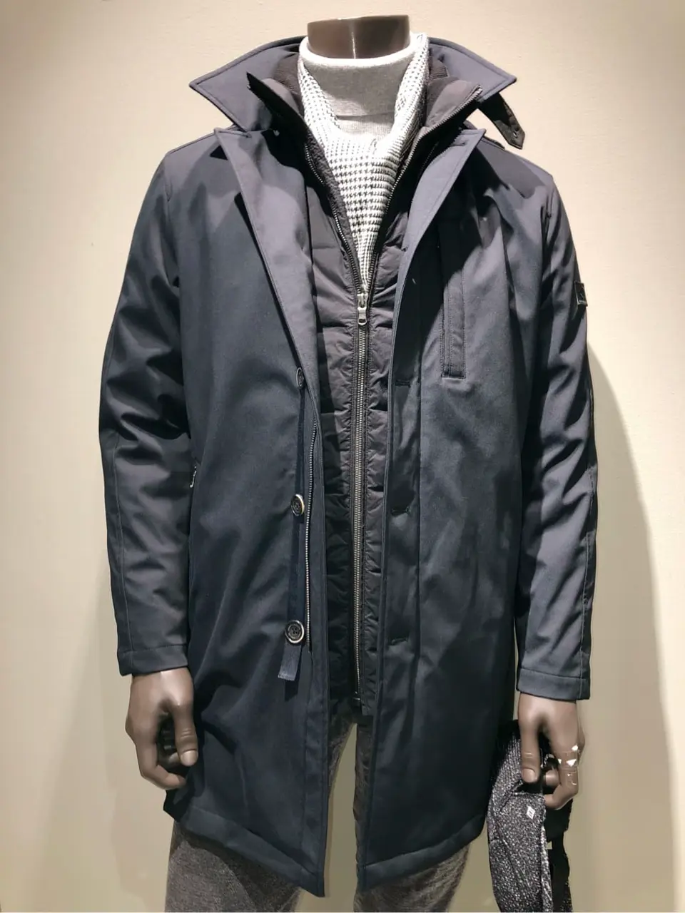 JOSEPH ABBOUD 川田 コーディネート画像