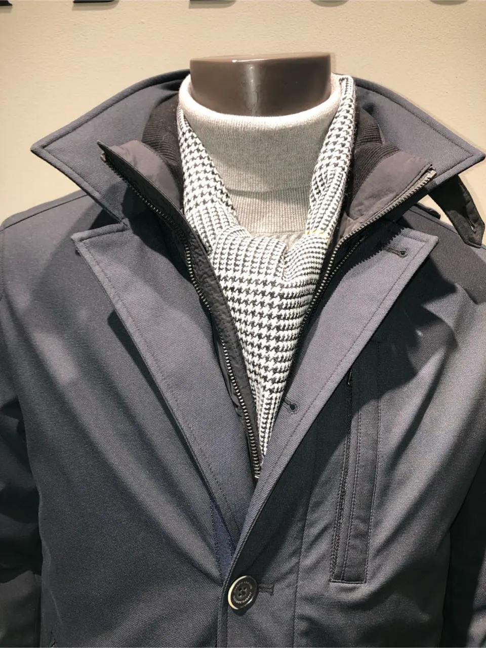 JOSEPH ABBOUD 川田 コーディネート画像