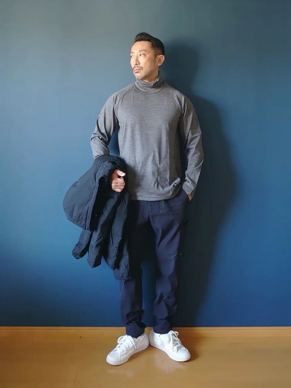 JOSEPH ABBOUD 安東 コーディネート画像