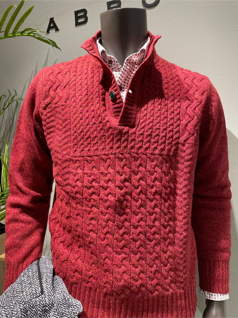 JOSEPH ABBOUD 伊津野 コーディネート画像