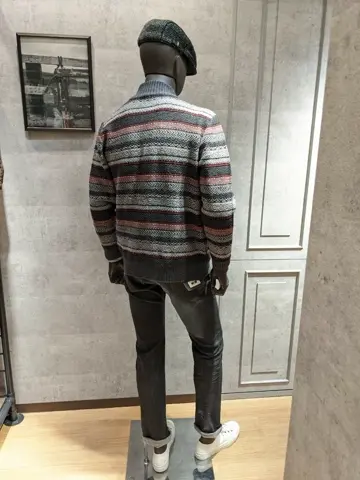 JOSEPH ABBOUD 大久 コーディネート画像