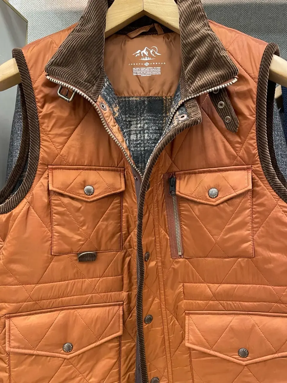 JOSEPH ABBOUD 辰見 コーディネート画像