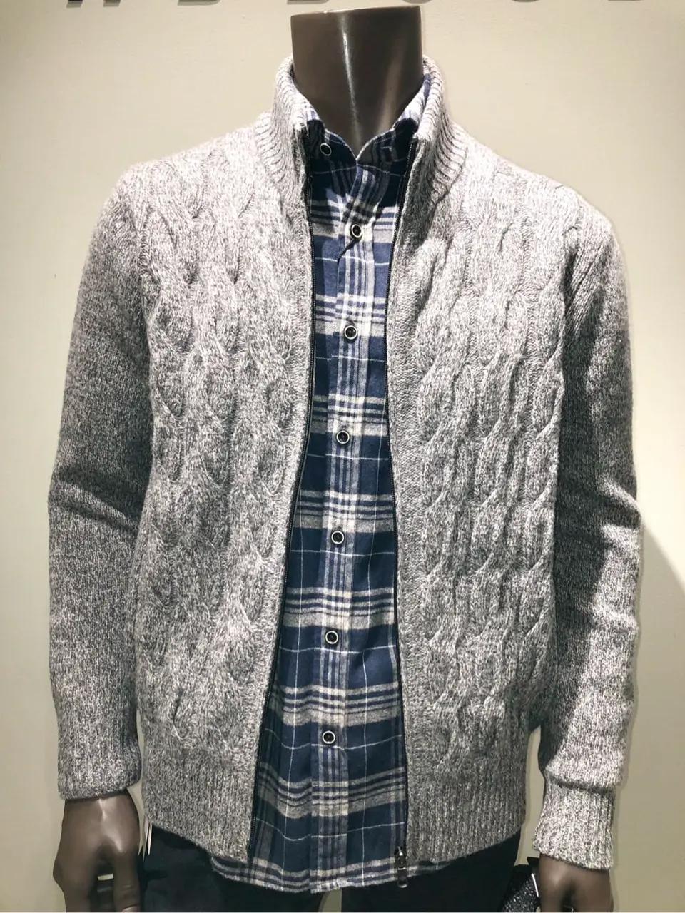 JOSEPH ABBOUD 川田 コーディネート画像