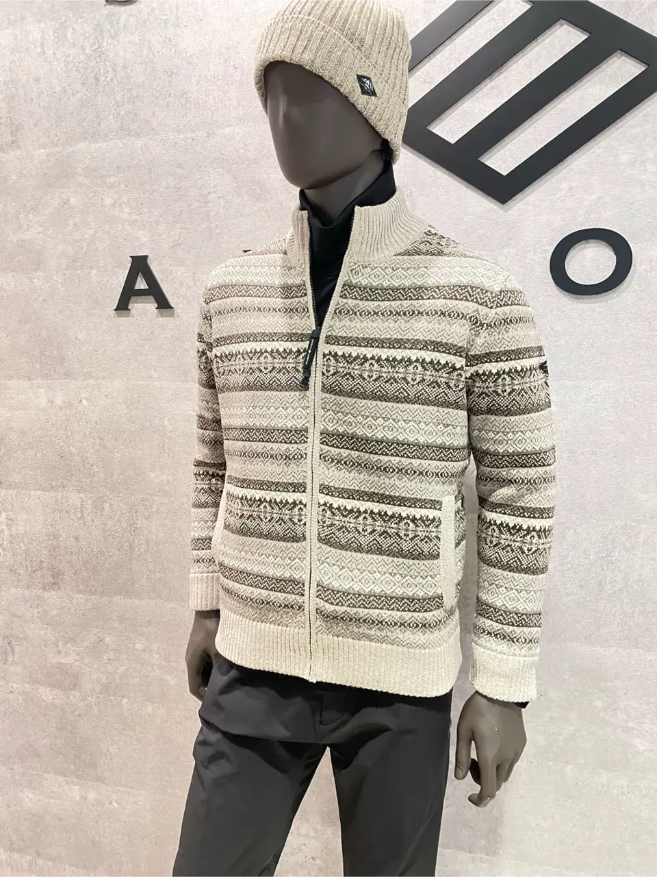 JOSEPH ABBOUD 東　 コーディネート画像