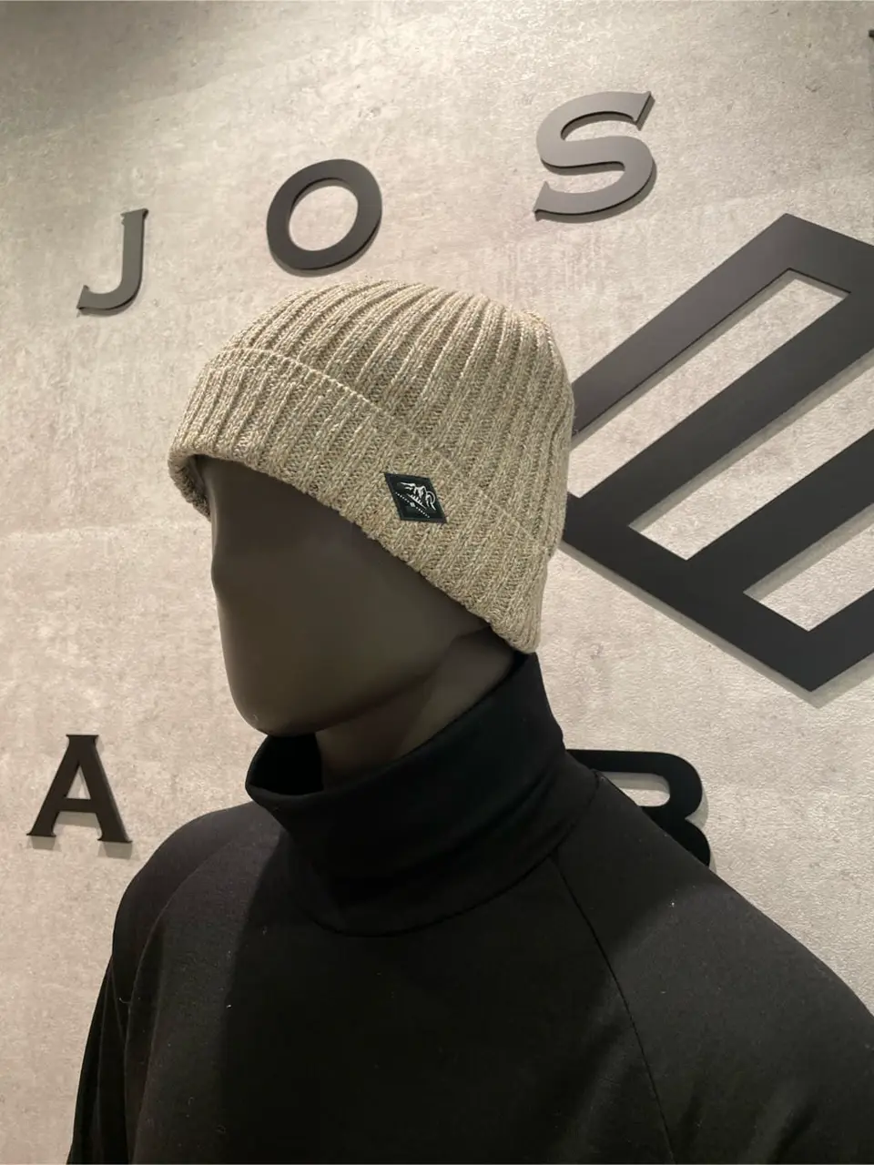 JOSEPH ABBOUD 東　 コーディネート画像