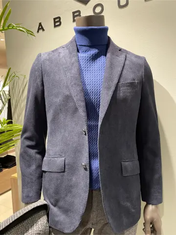 JOSEPH ABBOUD 伊津野 コーディネート画像