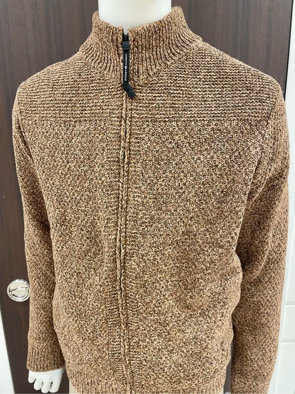 JOSEPH ABBOUD 松山 コーディネート画像