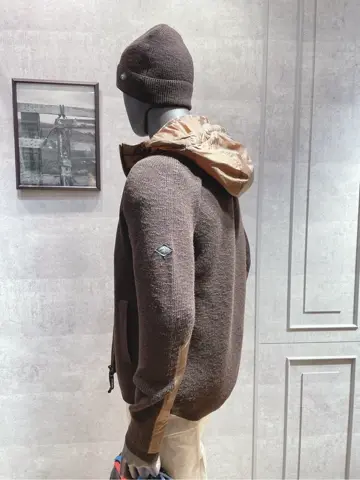 JOSEPH ABBOUD 二澤 コーディネート画像