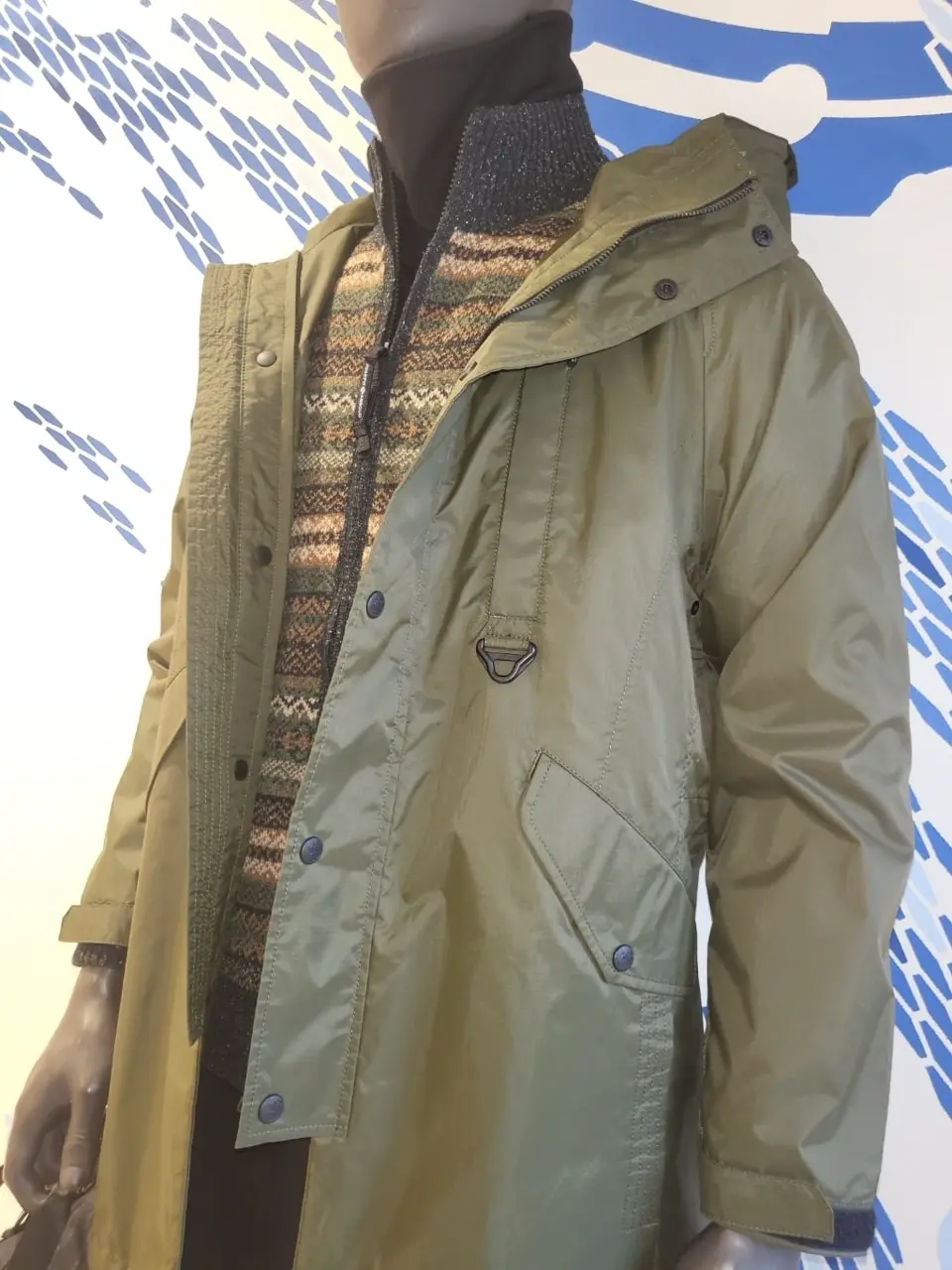 JOSEPH ABBOUD 亀井 コーディネート画像