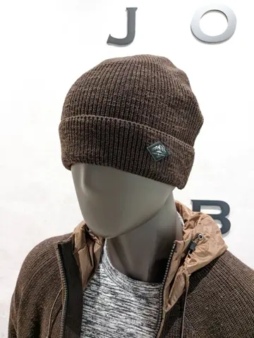 JOSEPH ABBOUD 大久 コーディネート画像