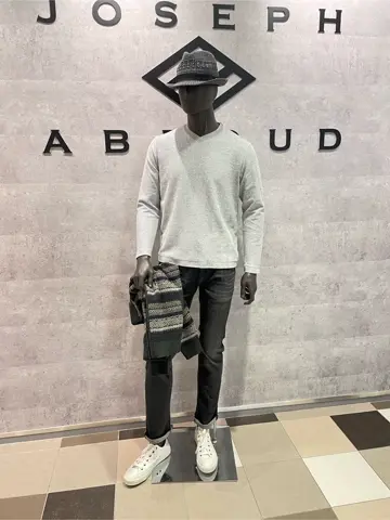 JOSEPH ABBOUD 東　 コーディネート画像