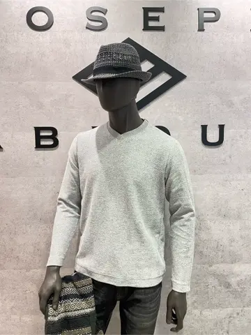 JOSEPH ABBOUD 東　 コーディネート画像