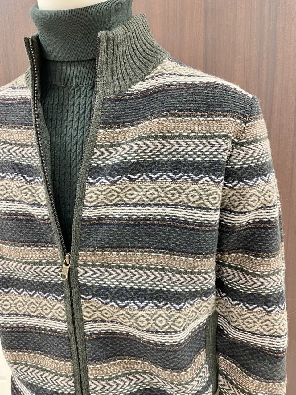 JOSEPH ABBOUD 松山 コーディネート画像