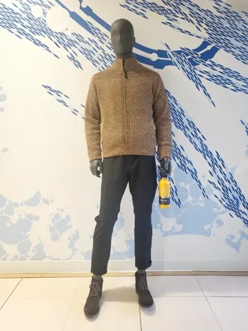 JOSEPH ABBOUD 亀井 コーディネート画像