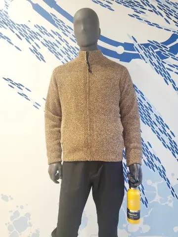 JOSEPH ABBOUD 亀井 コーディネート画像