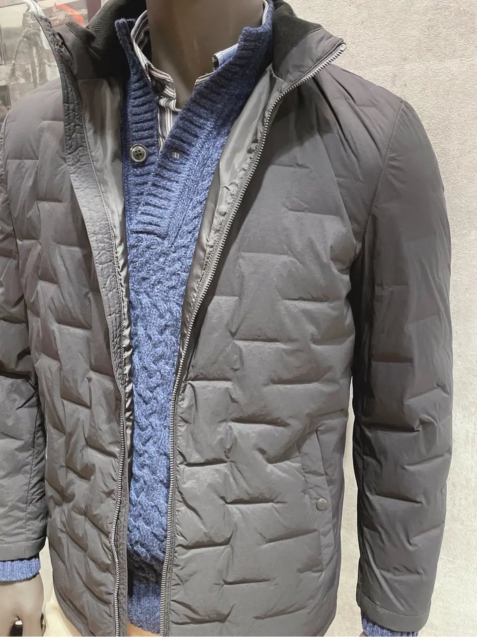 JOSEPH ABBOUD 二澤 コーディネート画像