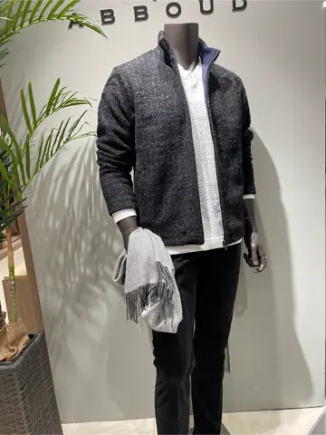 JOSEPH ABBOUD 伊津野 コーディネート画像