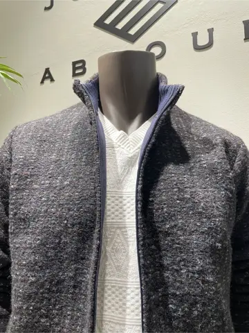JOSEPH ABBOUD 伊津野 コーディネート画像