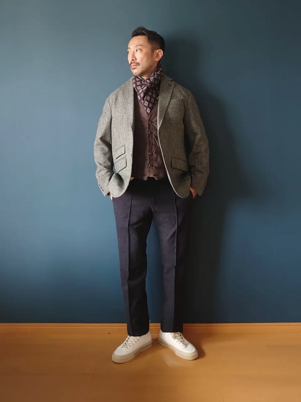 JOSEPH ABBOUD 安東 コーディネート画像