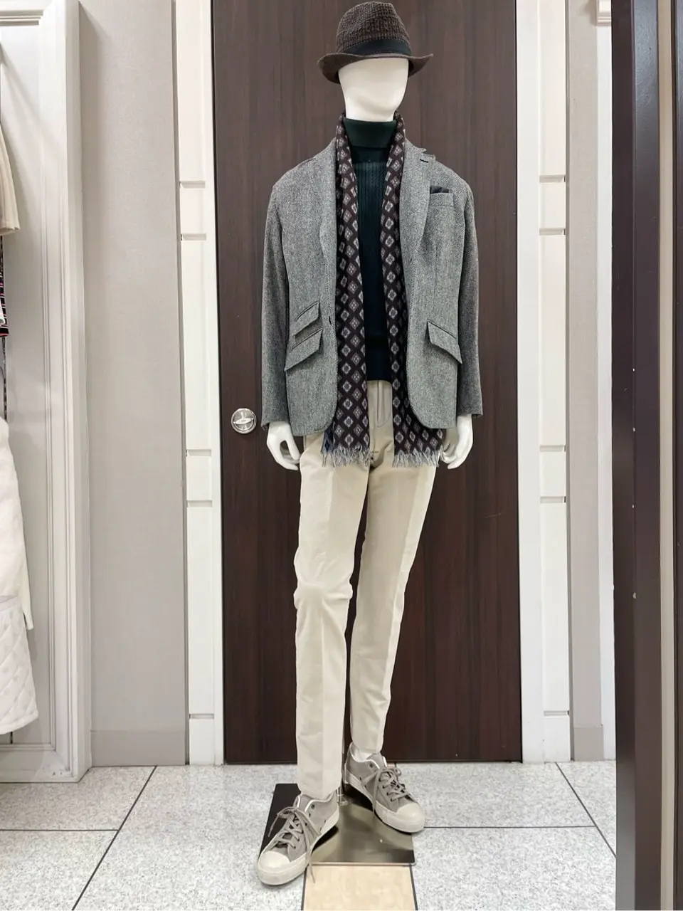 JOSEPH ABBOUD 松山 コーディネート画像