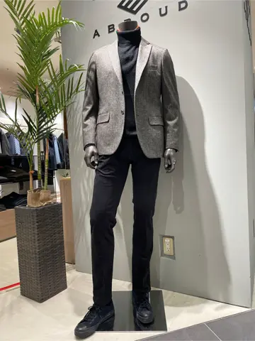 JOSEPH ABBOUD 伊津野 コーディネート画像