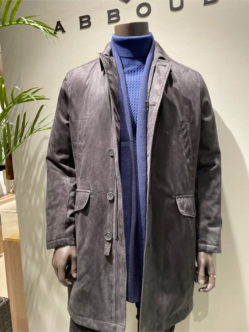 JOSEPH ABBOUD 伊津野 コーディネート画像