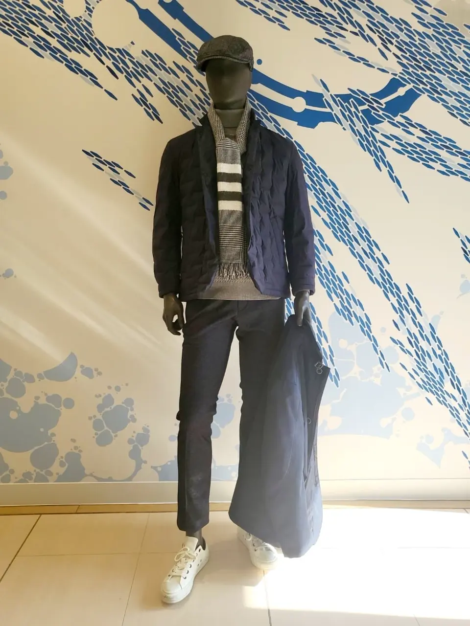 JOSEPH ABBOUD 亀井 コーディネート画像