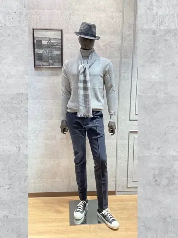 JOSEPH ABBOUD 二澤 コーディネート画像