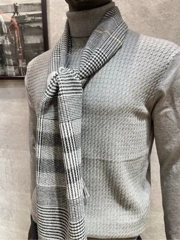 JOSEPH ABBOUD 二澤 コーディネート画像