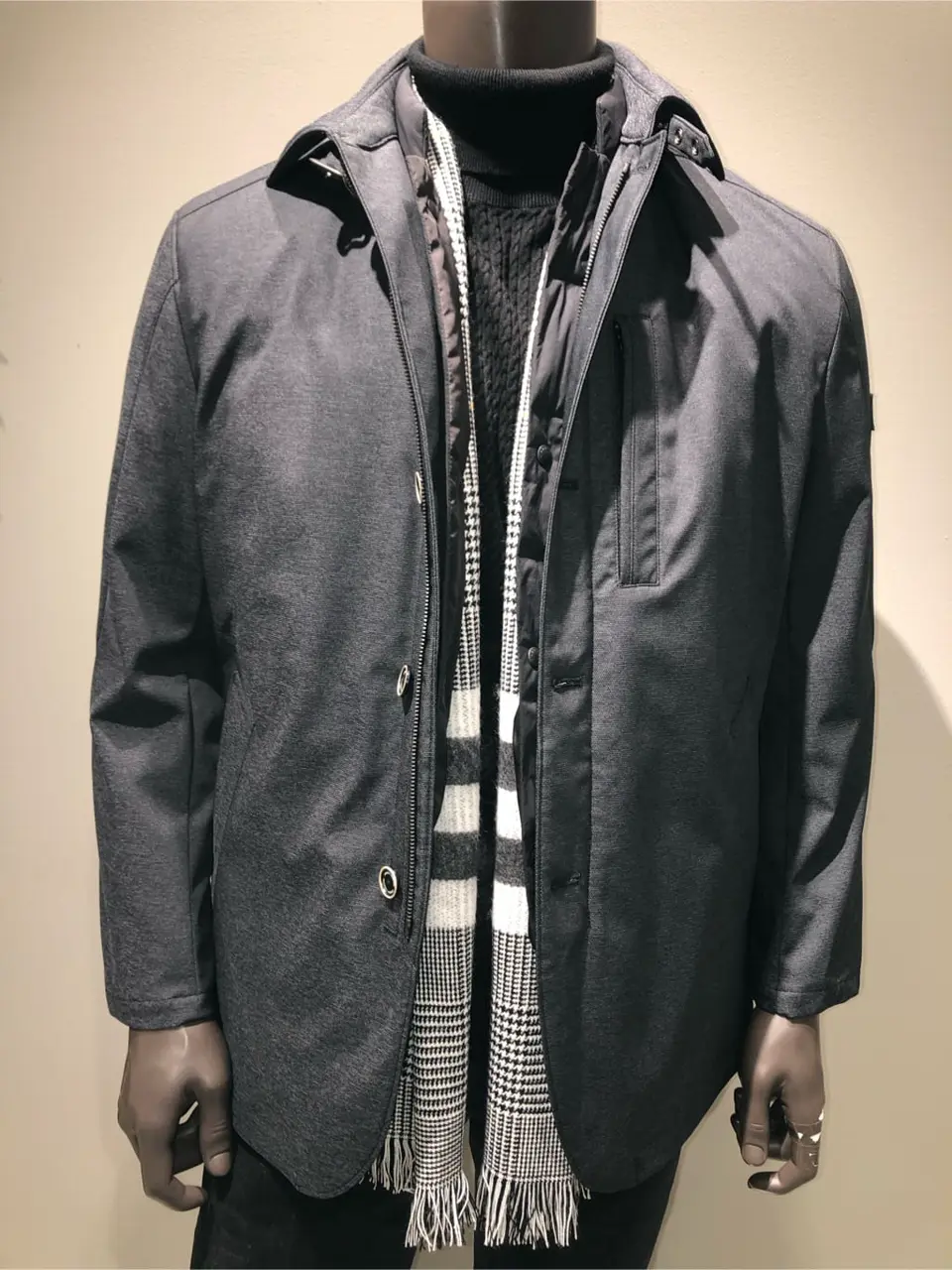 JOSEPH ABBOUD 川田 コーディネート画像